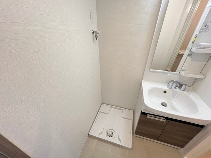 物件内観写真20　(洗濯機置場)