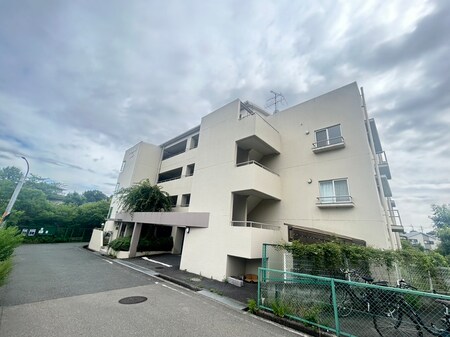 プレザントライフ外観写真