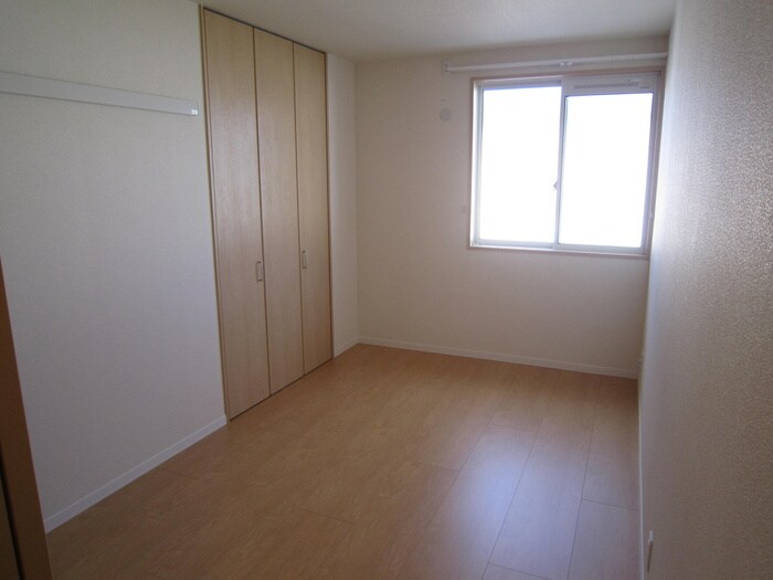 物件内観写真12　(居室)