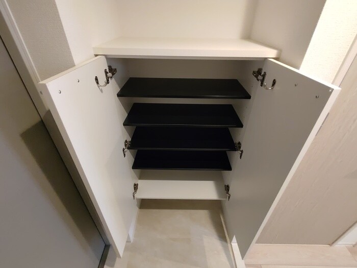 物件内観写真16　(靴箱)