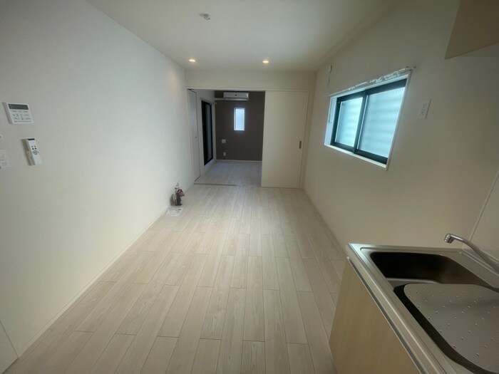 物件内観写真15　(居室)