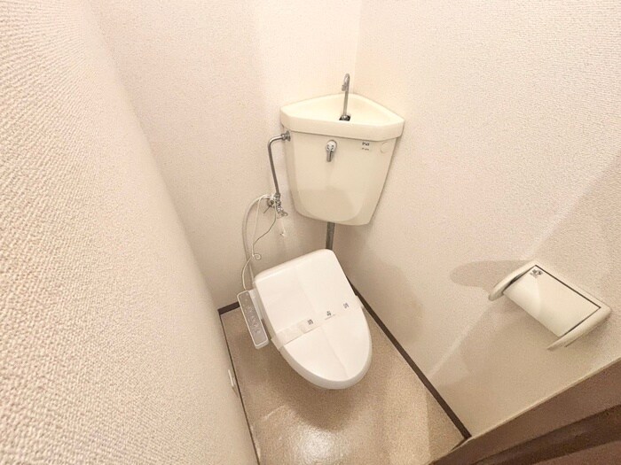 物件内観写真9　(トイレ)