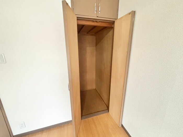物件内観写真13　(収納)