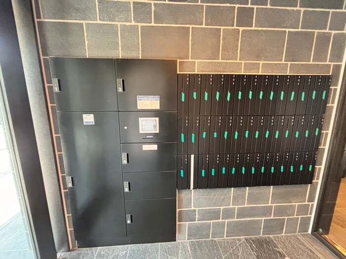 物件外観写真4　(建物設備)