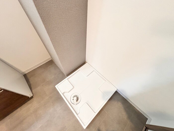 物件内観写真20　(洗濯機置場)