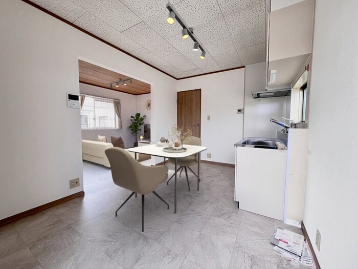 物件内観写真7　(居室)