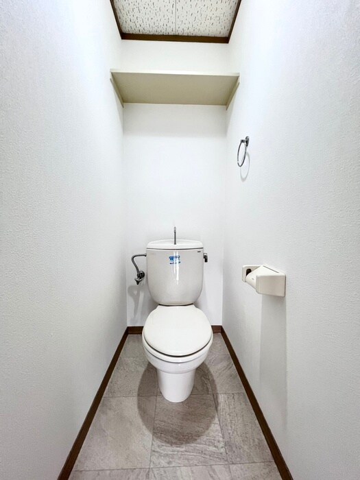 物件内観写真16　(トイレ)