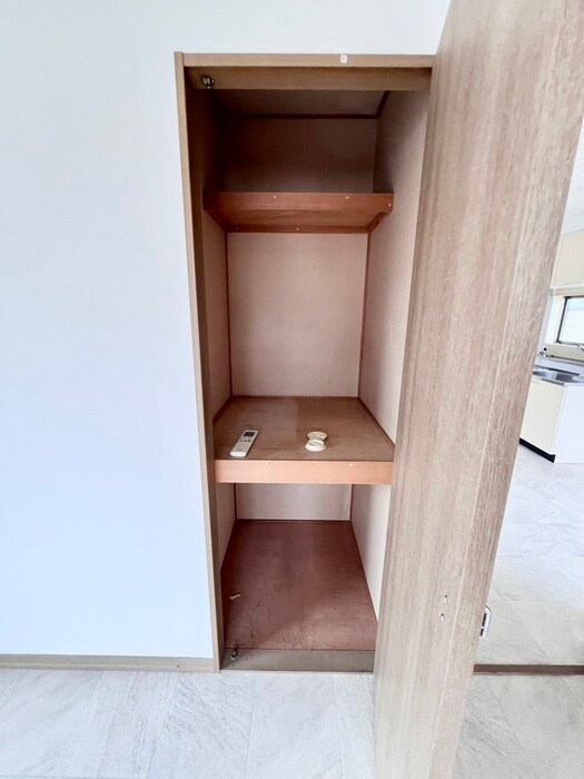 物件内観写真22　(収納)