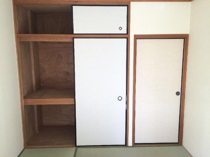 物件内観写真13　(収納)