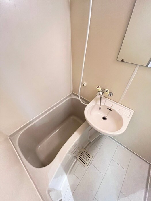 物件内観写真15　(バス／シャワールーム等)