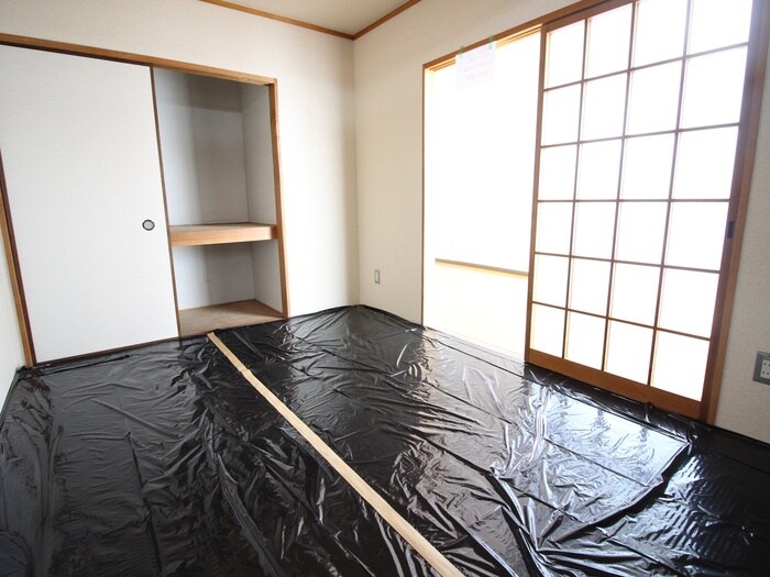 物件内観写真10　(居室)