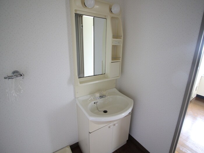 物件内観写真13　(洗面)