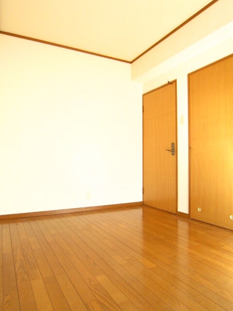 物件内観写真11　(居室)