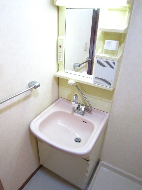 物件内観写真12　(洗面)