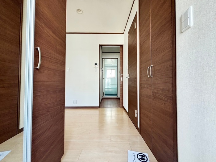 物件内観写真20　(廊下)