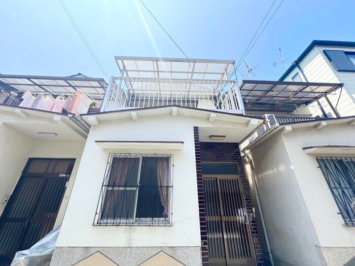 物件外観写真2　(外観写真)