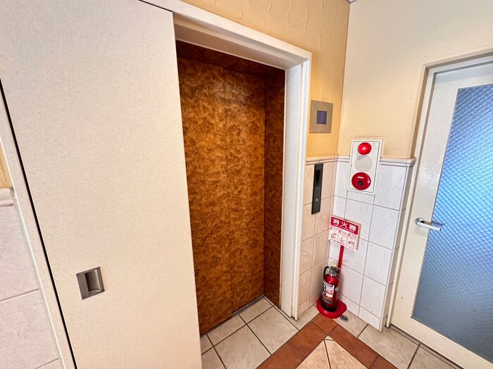 物件外観写真3　(建物設備)