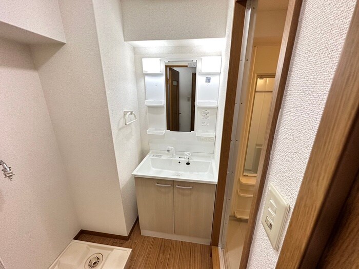 物件内観写真14　(洗面)