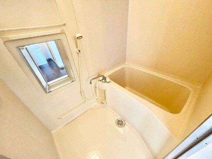 物件内観写真12　(バス／シャワールーム等)