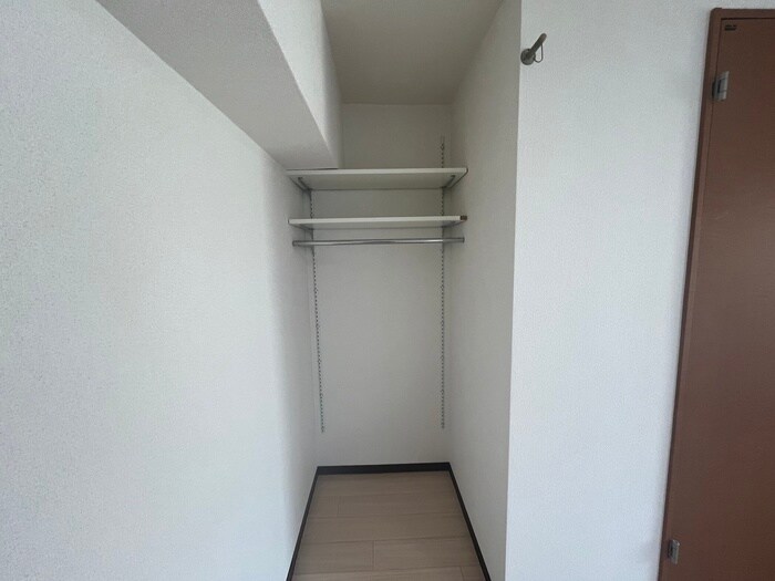 物件内観写真18　(収納)