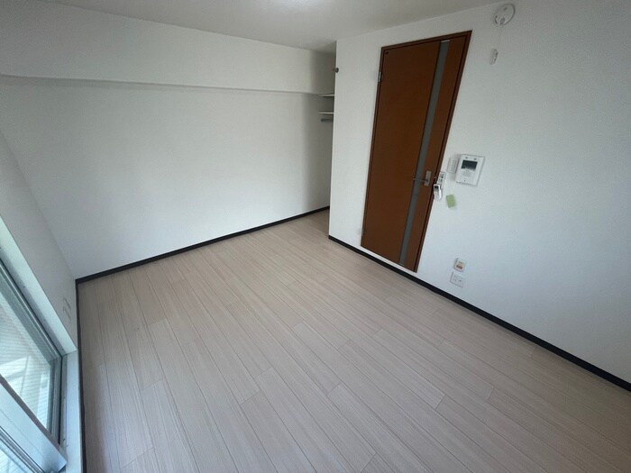 物件内観写真21　(居室)