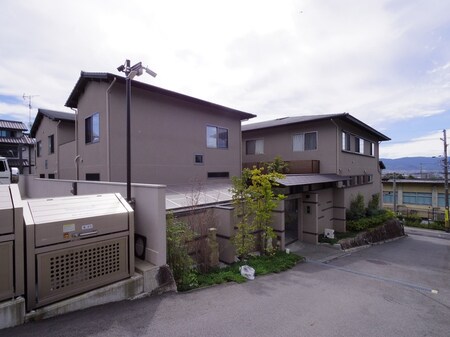 コートハウス伏見桃山１外観写真
