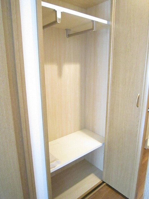 物件内観写真13　(収納)