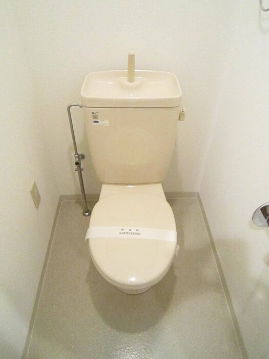 物件内観写真16　(トイレ)