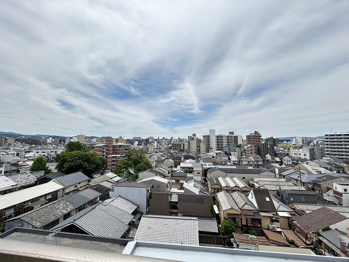 物件内観写真16　(室内からの展望)