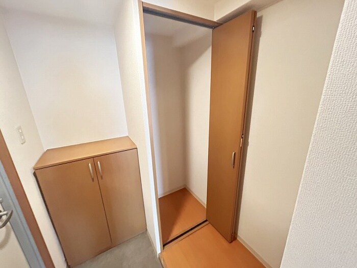物件内観写真19　(収納)