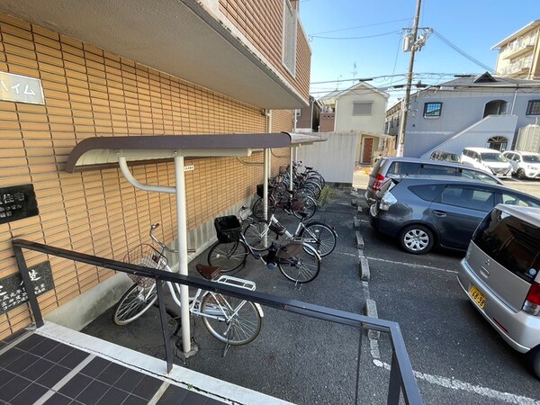 駐輪場