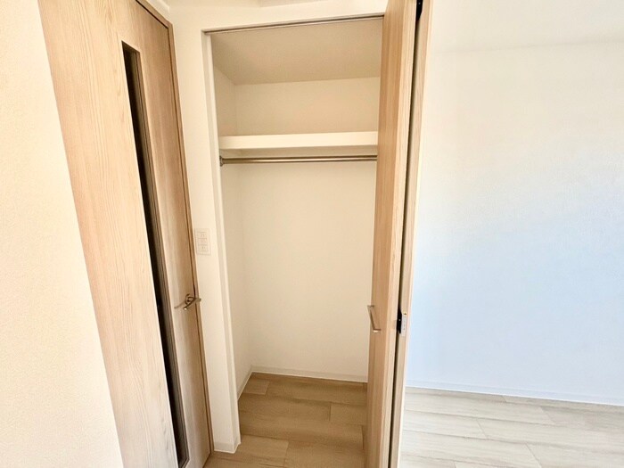 物件内観写真5　(収納)