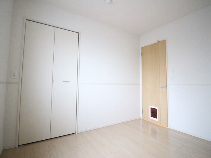 物件内観写真13　(居室)