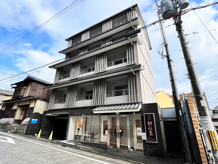 物件外観写真1　(外観写真)