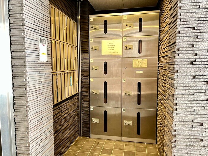 物件外観写真4　(建物設備)