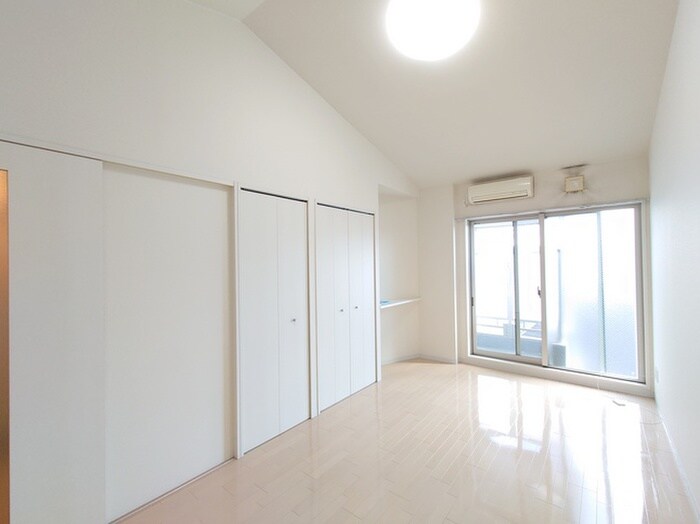 物件内観写真17　(居室)