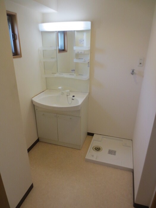 物件内観写真11　(洗面)