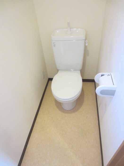 物件内観写真13　(トイレ)