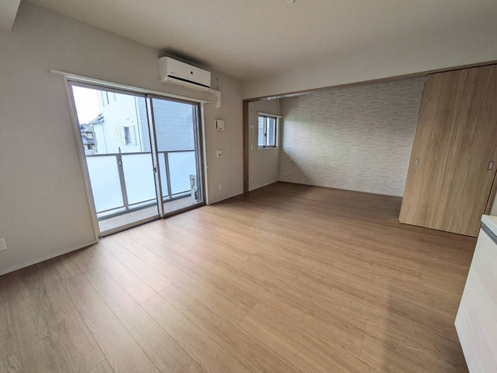 物件内観写真9　(居室)