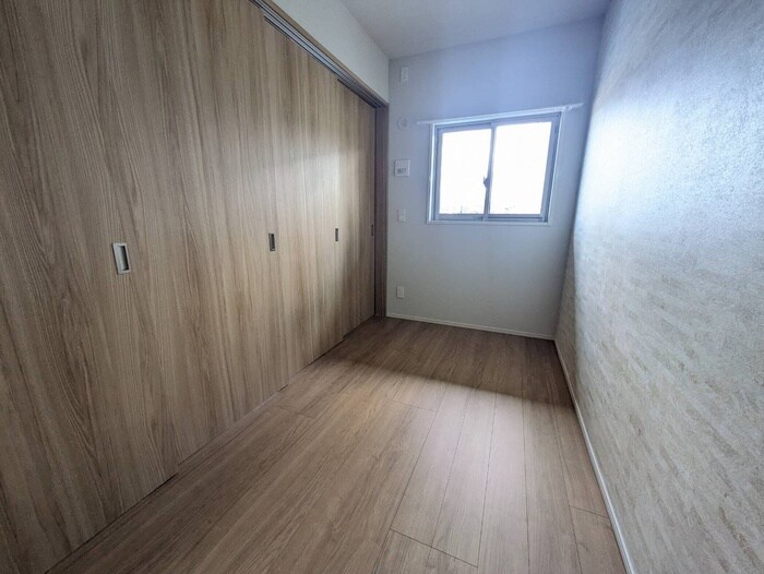 物件内観写真10　(居室)