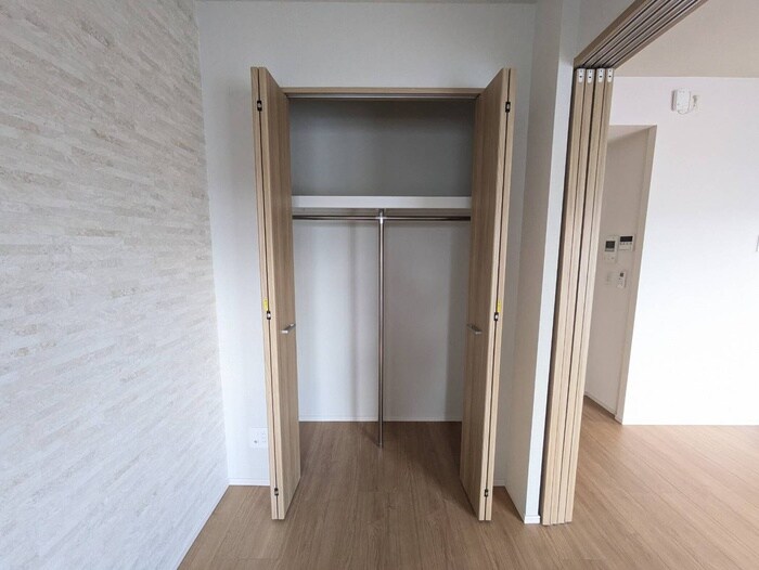 物件内観写真18　(収納)