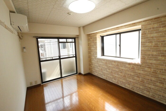 物件内観写真9　(居室)