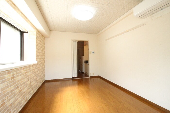 物件内観写真14　(居室)