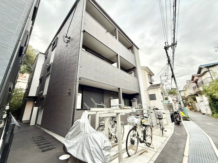 物件外観写真2　(外観写真)