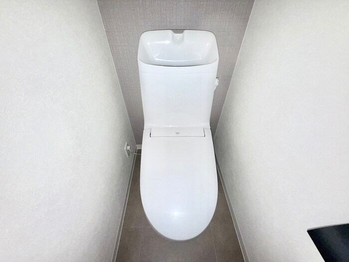 物件内観写真11　(トイレ)