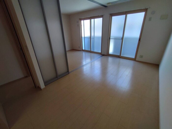 物件内観写真15　(居室)