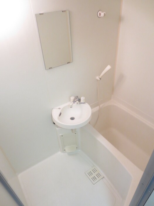 物件内観写真8　(バス／シャワールーム等)