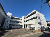 マンション秀美の外観写真
