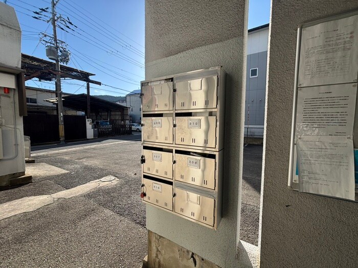 物件外観写真4　(建物設備)