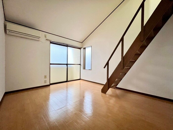 アトレ堺町の居室